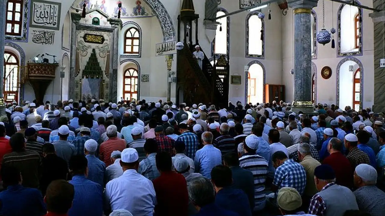 Diyanet’ten 5 Haziran 2026 Cuma hutbesi: Gündemde ‘duyarlılık’ var