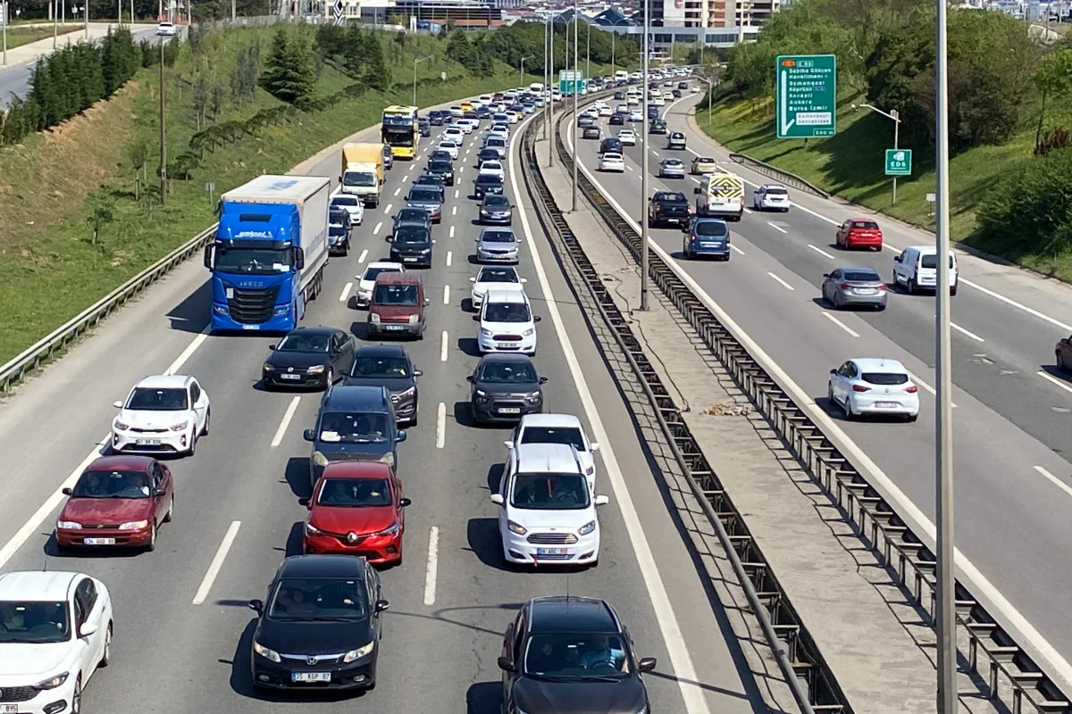 Milyonlarca Araç Sahibine Müjde! O Ücret Kaldırılıyor