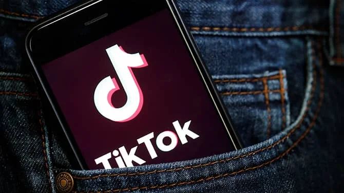TikTok İngiltere’de reklamsız ücretli abonelik başlattı