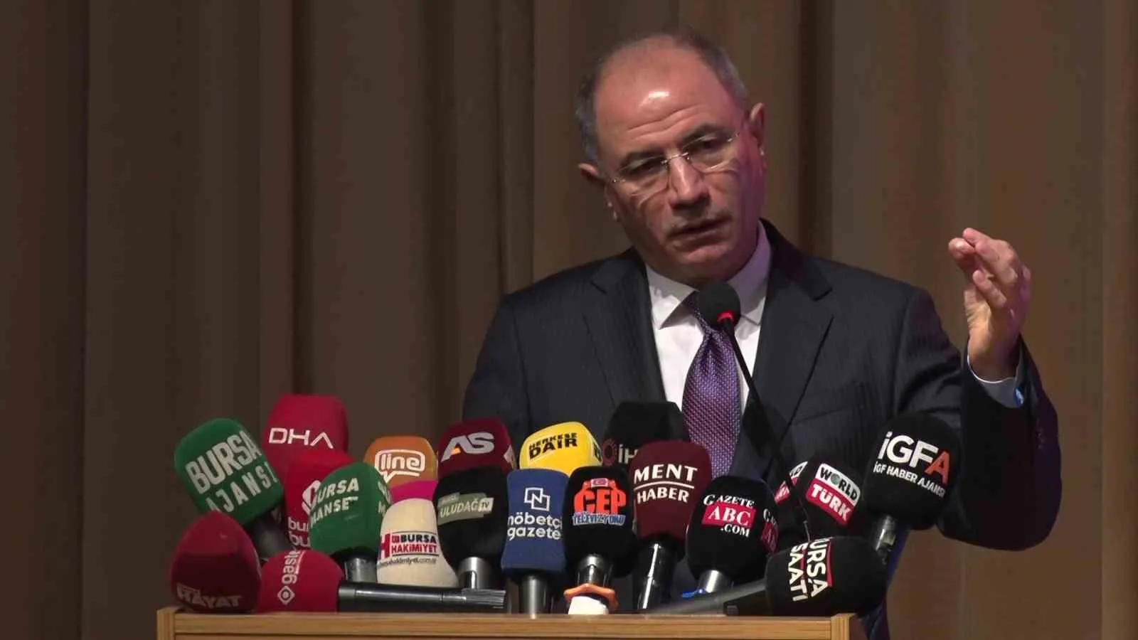 AK Parti Bursa’da bayramlaşma programında birlik ve beraberlik mesajları