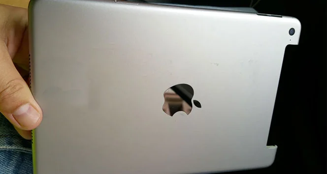 Apple MacBook fiyatları yükseldi: Zamların nedeni belli oldu