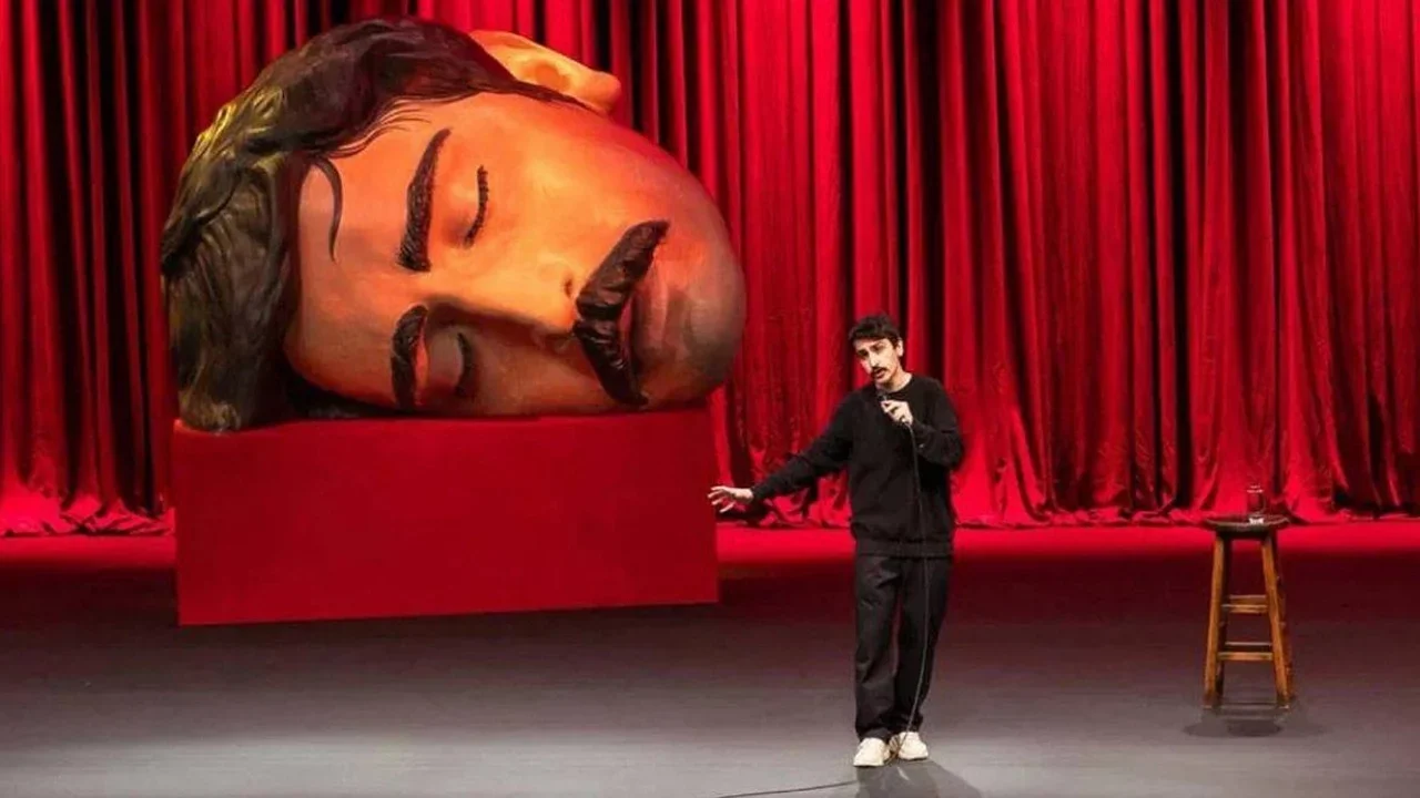 Komedyen Deniz Göktaş Gözaltına Alındı!
