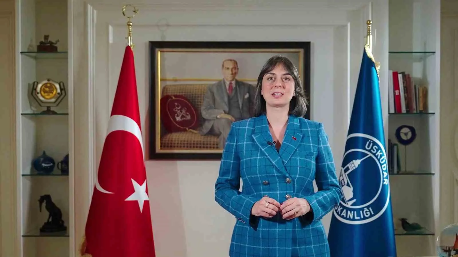Üsküdar Belediye Başkanı Sinem Dedetaş Kimdir, Nereli, Kaç Yaşında, Evli mi? Sinem Dedetaş neden tutuklandı? ?