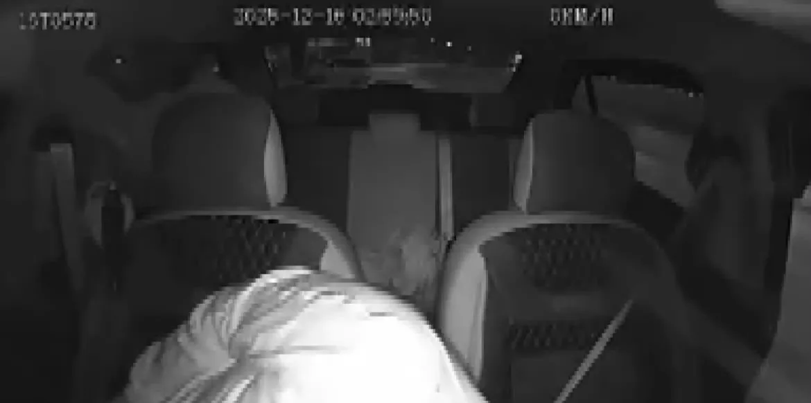 Polisi böyle hedef alıp ateş etti silahı tutukluk yapınca hayatından oldu