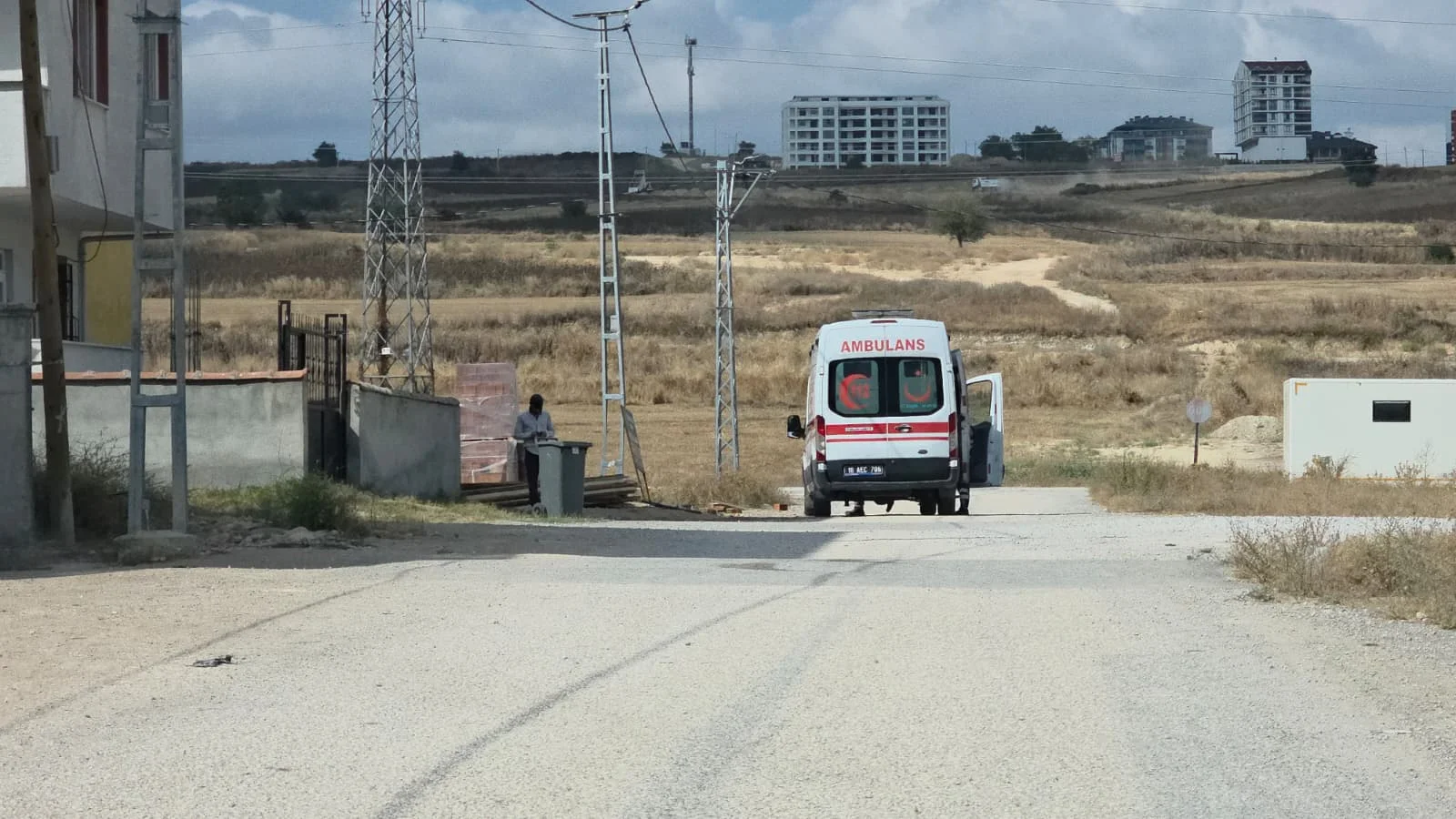 İnegöl’de İnşaat İşçisi Acı İçinde Yardım İstedi