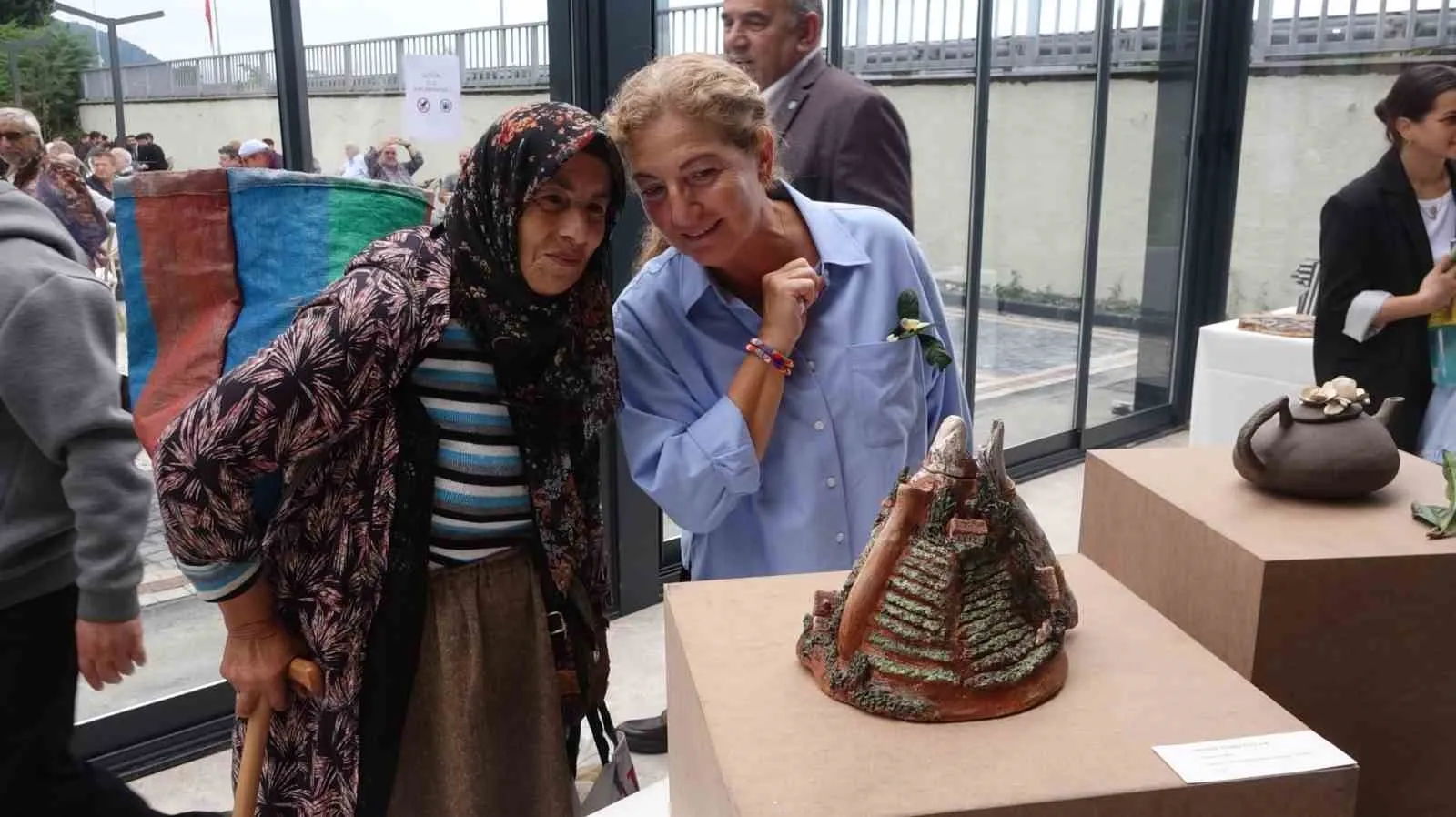 Çayın başkentinde sıra dışı ’Çılgın Çaydanlıklar’ sergisi