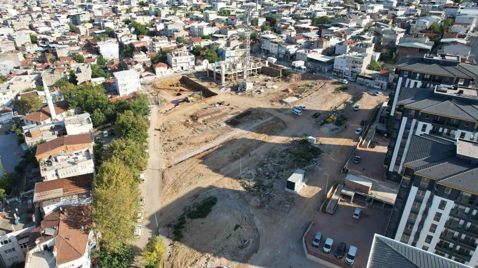 Yıldırım geleceği inşa ediyor