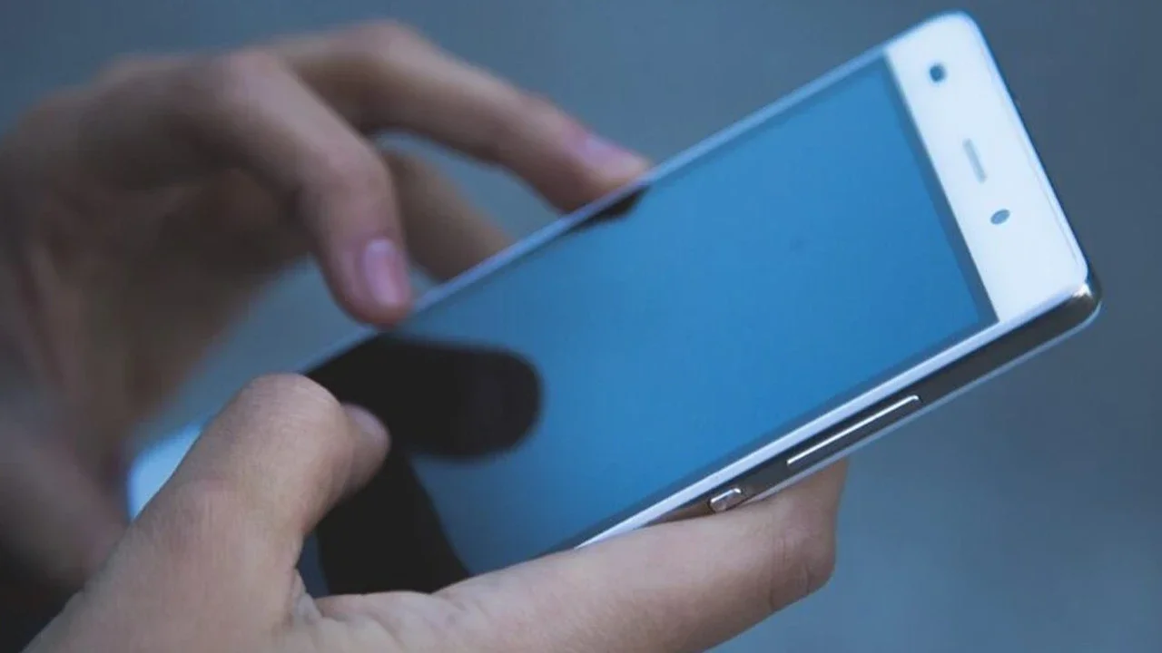 Akbank iPhone 17 Pro Max çekilişinde asil ve yedek listesi açıklandı